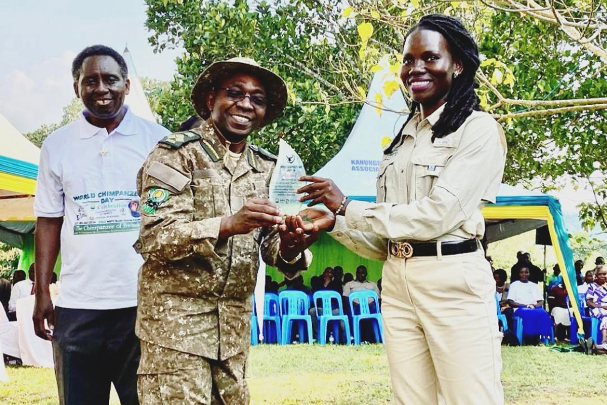 Volcanoes Safaris Partnership Trust receives chimpanzee conservation award