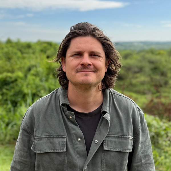 Alex Braczkowski