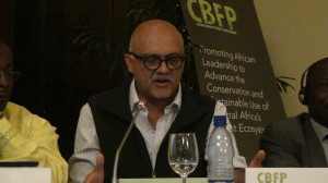 Praveen speaks in Gabon, 2013