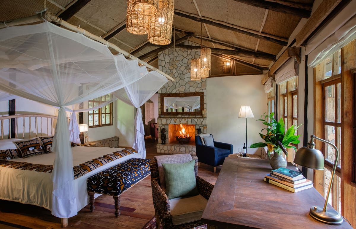 volcanoes-safaris-bwindi-lodge-bedroom